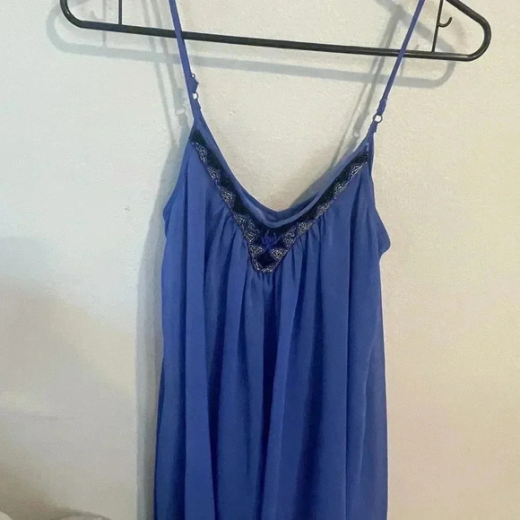 Express beaded v-neck mini dress - Picture 2 of 5